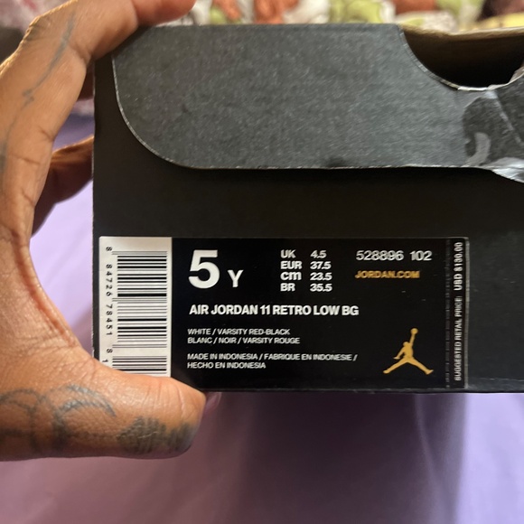 Air Jordan 11 Retro Low - Picture 7 of 7